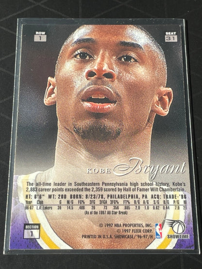 1996 Flair Showcase Kobe Bryant Row 1 #31 RC Los Angeles Lakers - back