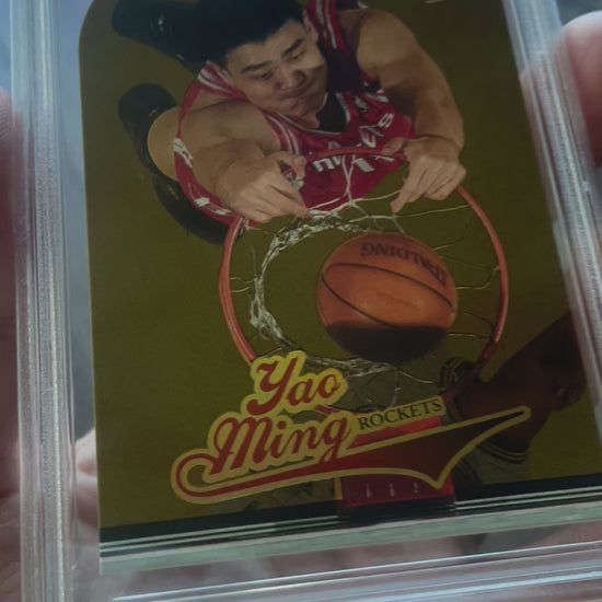 2004 Fleer Ultra Yao Ming Gold Medallion #127 PSA 10 Houston Rockets - video